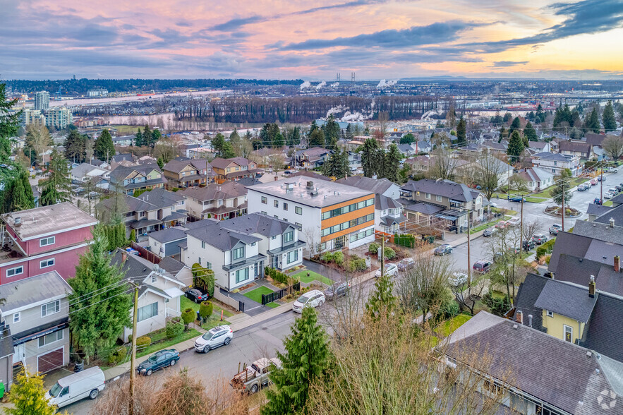 1210 Seventh Ave, New Westminster, BC for sale - Building Photo - Image 3 of 4