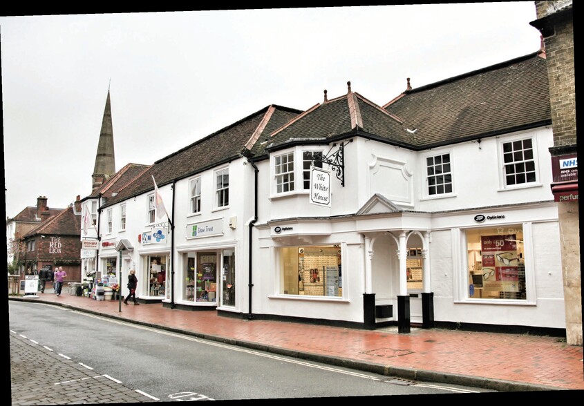 53-58 High St, Egham for lease - Building Photo - Image 1 of 2