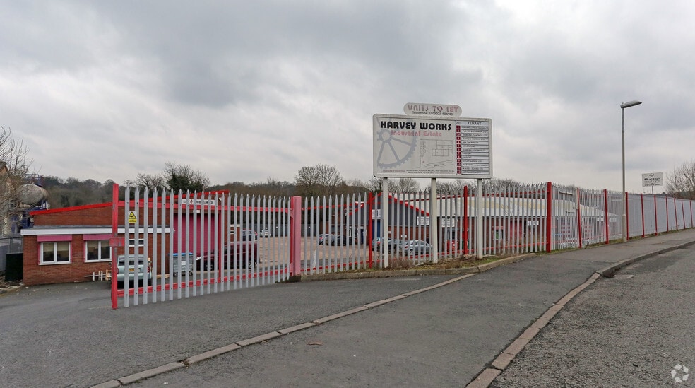 Shelah Rd, Halesowen for lease - Primary Photo - Image 1 of 5