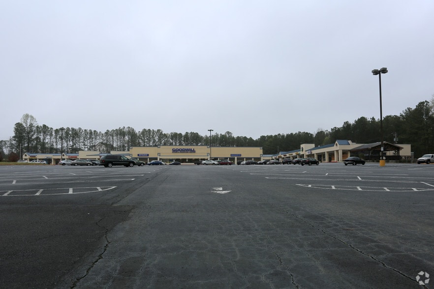 2421-2423 Shallowford Rd, Marietta, GA for lease - Building Photo - Image 2 of 16