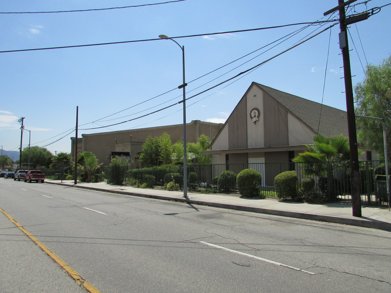 11134 Saticoy St, Sun Valley, CA for lease - Building Photo - Image 1 of 4