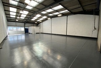 22 Tannoch Dr, Cumbernauld for lease Interior Photo- Image 2 of 5