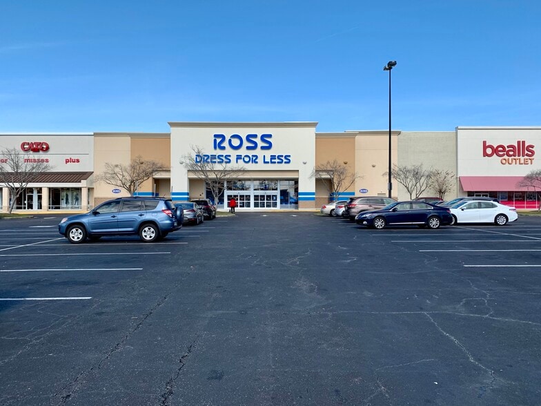 4220-4330 W Tennessee St, Tallahassee, FL for lease - Building Photo - Image 3 of 11