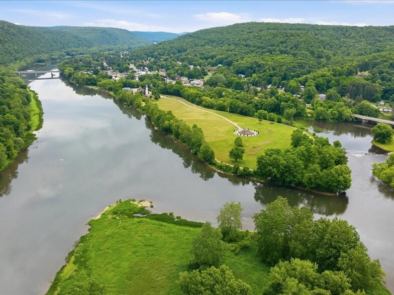 5 Lighthouse Rd Rd, Tionesta, PA for sale - Building Photo - Image 3 of 28