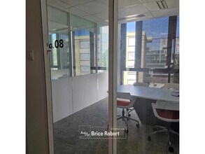Office in Villeurbanne for lease Building Photo- Image 2 of 19