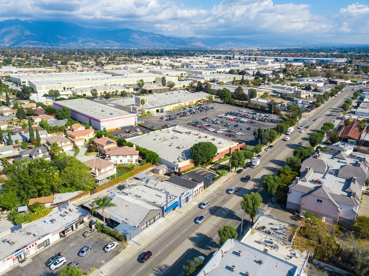 9433 Valley Blvd, Rosemead, CA, 91770 Retail Property Portfolio For