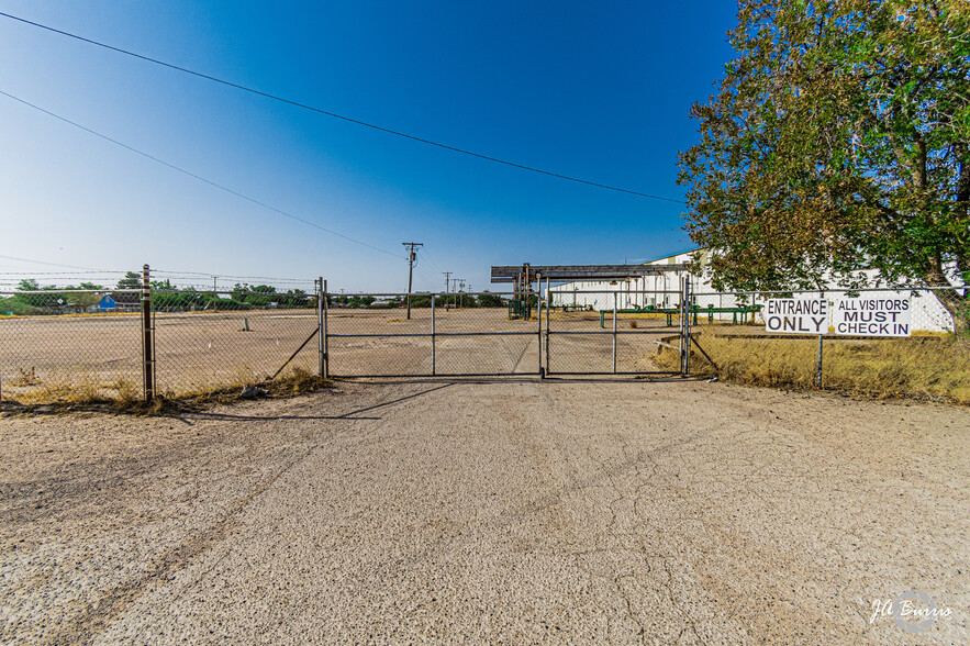 505 W Hillmont Rd, Odessa, TX for lease - Building Photo - Image 3 of 7