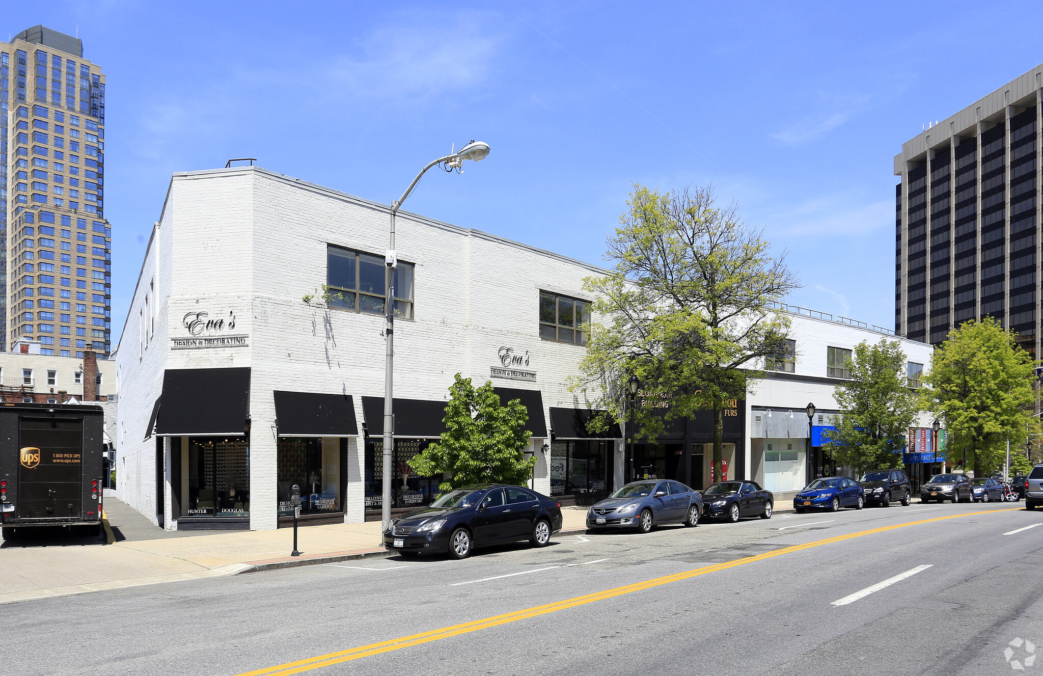 206-228 E Post Rd, White Plains, NY for lease Primary Photo- Image 1 of 5