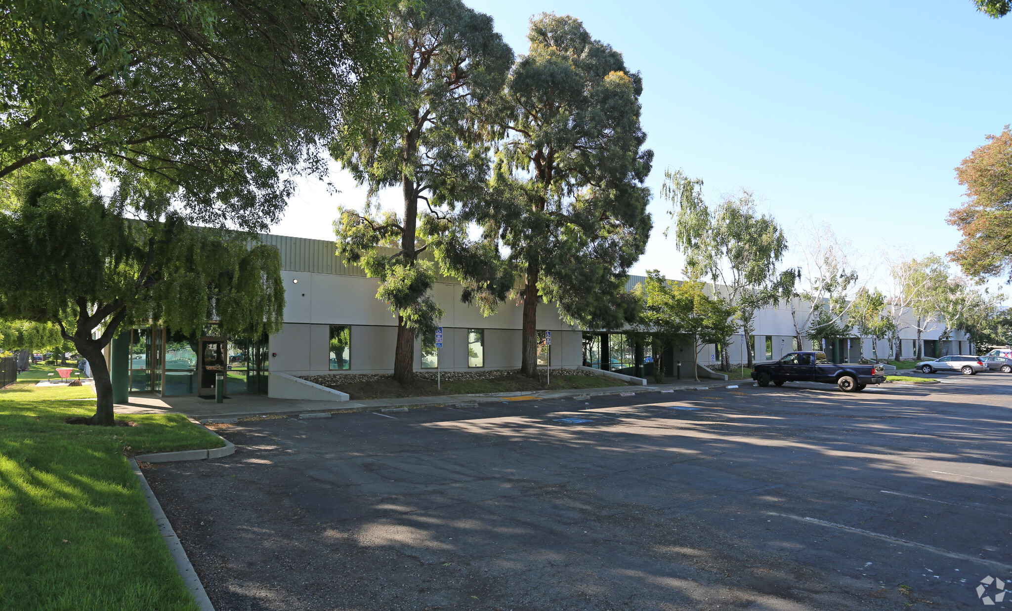 6805 Sierra Ct, Dublin, CA for lease Building Photo- Image 1 of 5