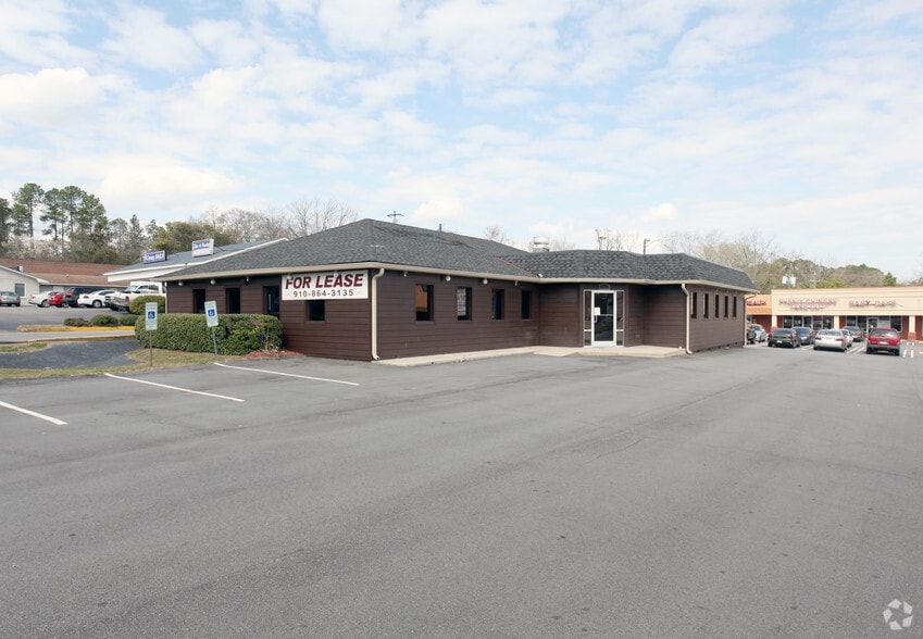 3451 N Main St, Hope Mills, NC for sale - Primary Photo - Image 1 of 1