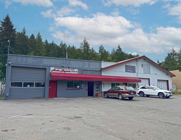 8890 Miller Rd NE, Bainbridge Island, WA for sale - Primary Photo - Image 1 of 1