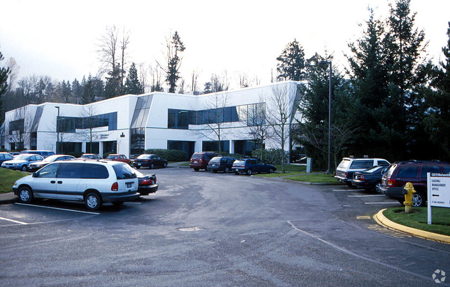 8411 154th Ave NE, Redmond, WA for lease - Building Photo - Image 2 of 5