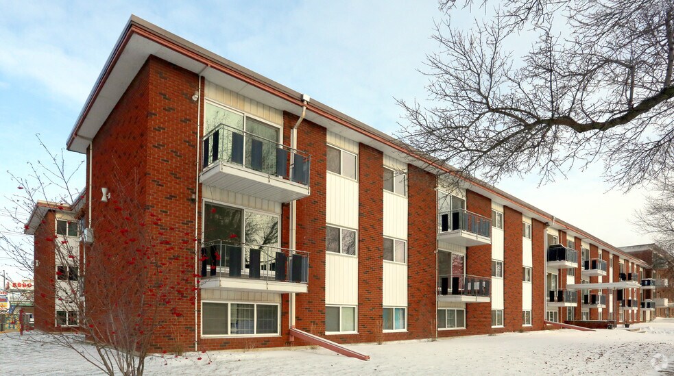 10840 81st Ave NW, Edmonton, AB for sale - Primary Photo - Image 1 of 1