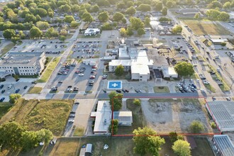 1413 N Muskogee Pl, Claremore, OK - aerial  map view