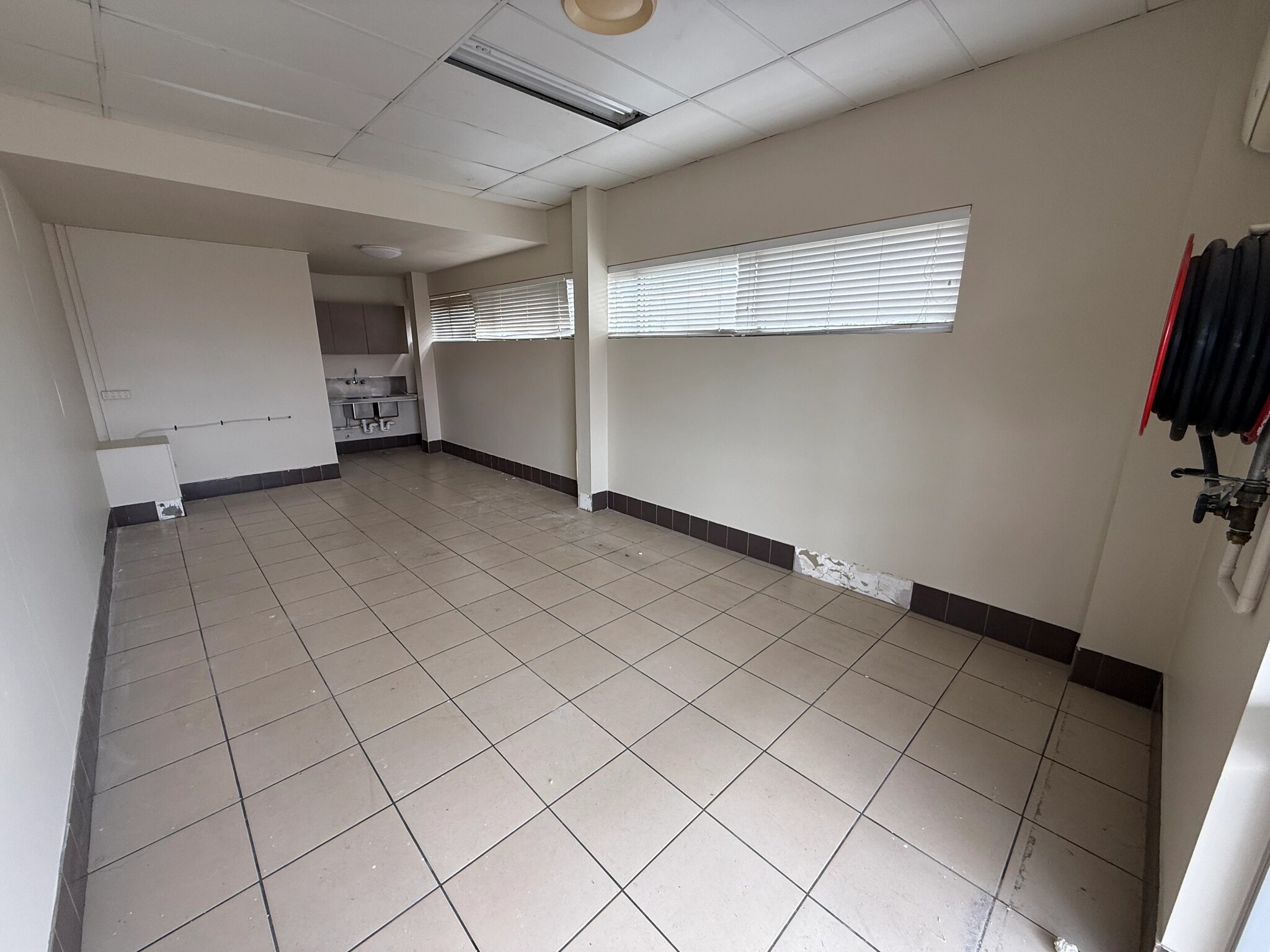 18 Kremzow Rd, Brendale for lease Interior Photo- Image 1 of 4