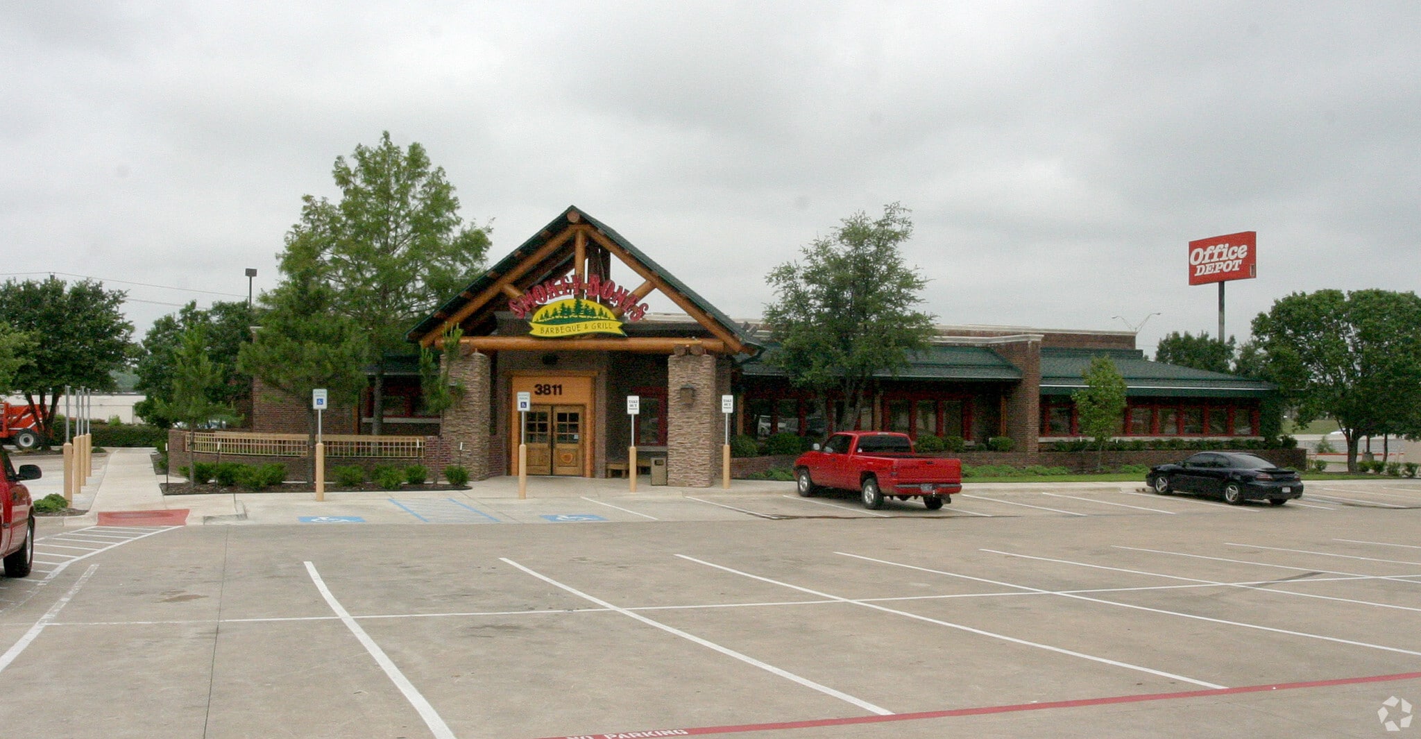 3811 Pavillion Ct  