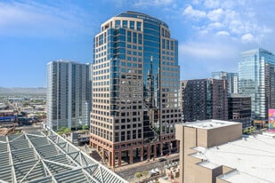 201 E Washington St, Phoenix AZ - Bar