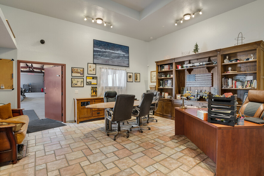 2023 W Price St, Tucson, AZ for sale - Interior Photo - Image 3 of 13