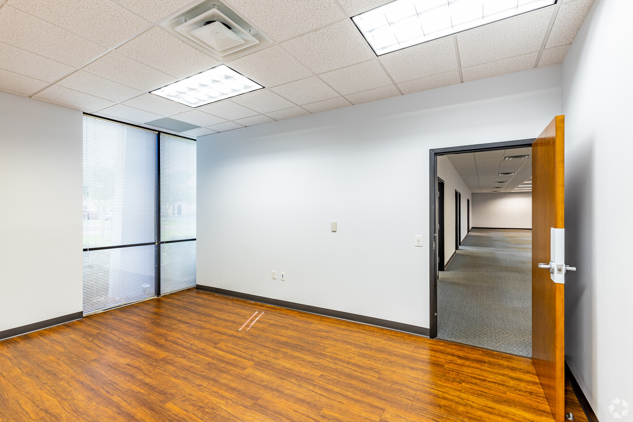 3191 Maguire Blvd, Orlando, FL for lease Interior Photo- Image 1 of 10