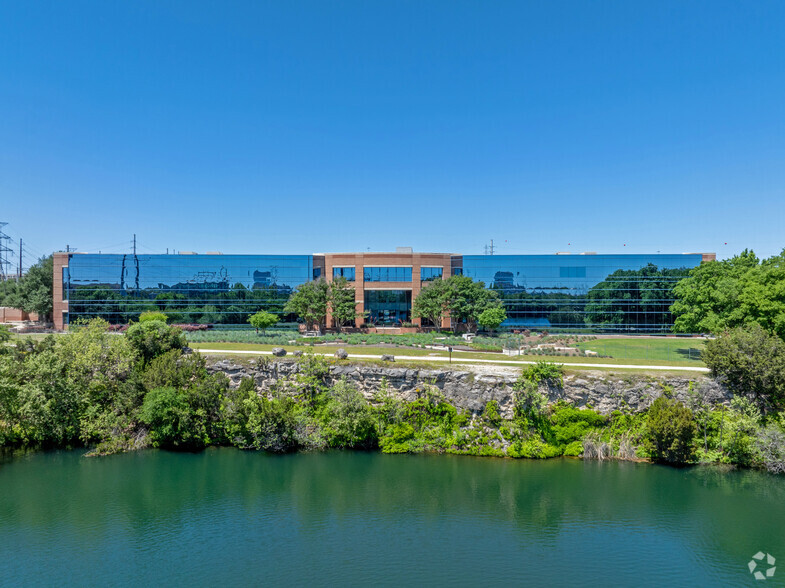 4516 Seton Center Pky, Austin, TX for lease - Building Photo - Image 3 of 19