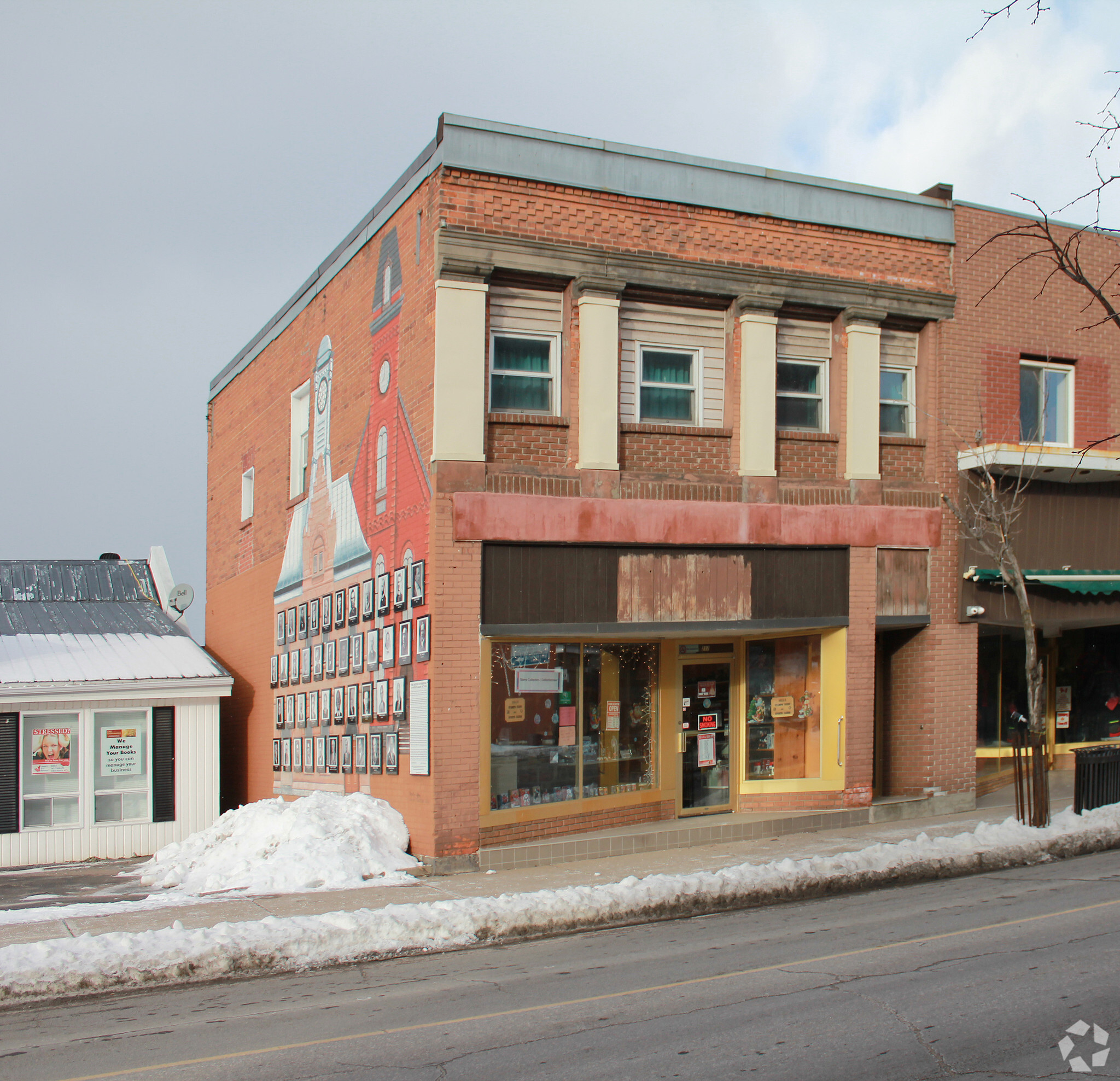 217 Pembroke St W, Pembroke, ON for sale Primary Photo- Image 1 of 1