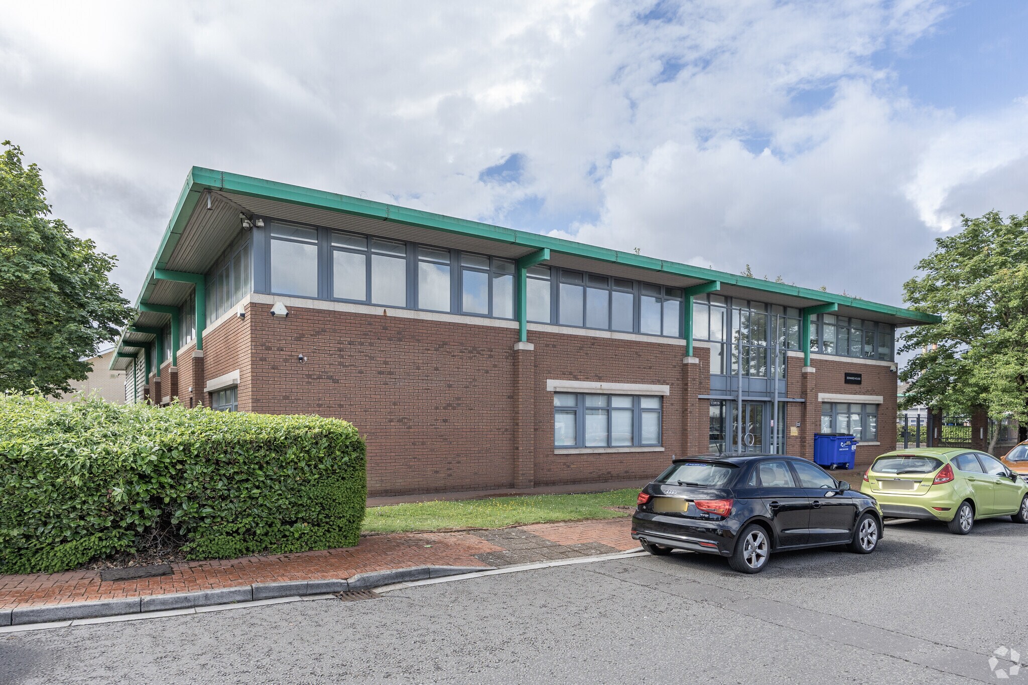 Dowlais Rd, Cardiff for lease Primary Photo- Image 1 of 5