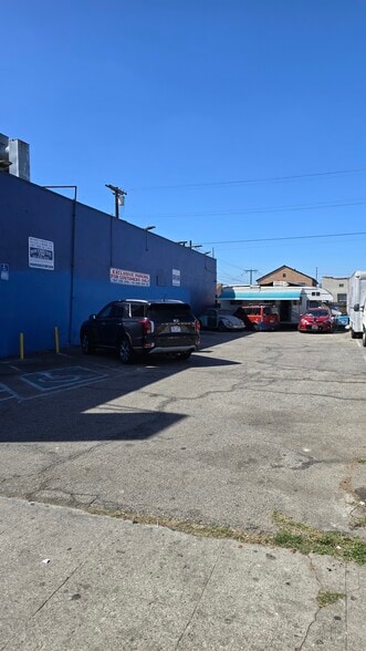 7919 S Central Ave, Los Angeles, CA for sale - Building Photo - Image 3 of 4
