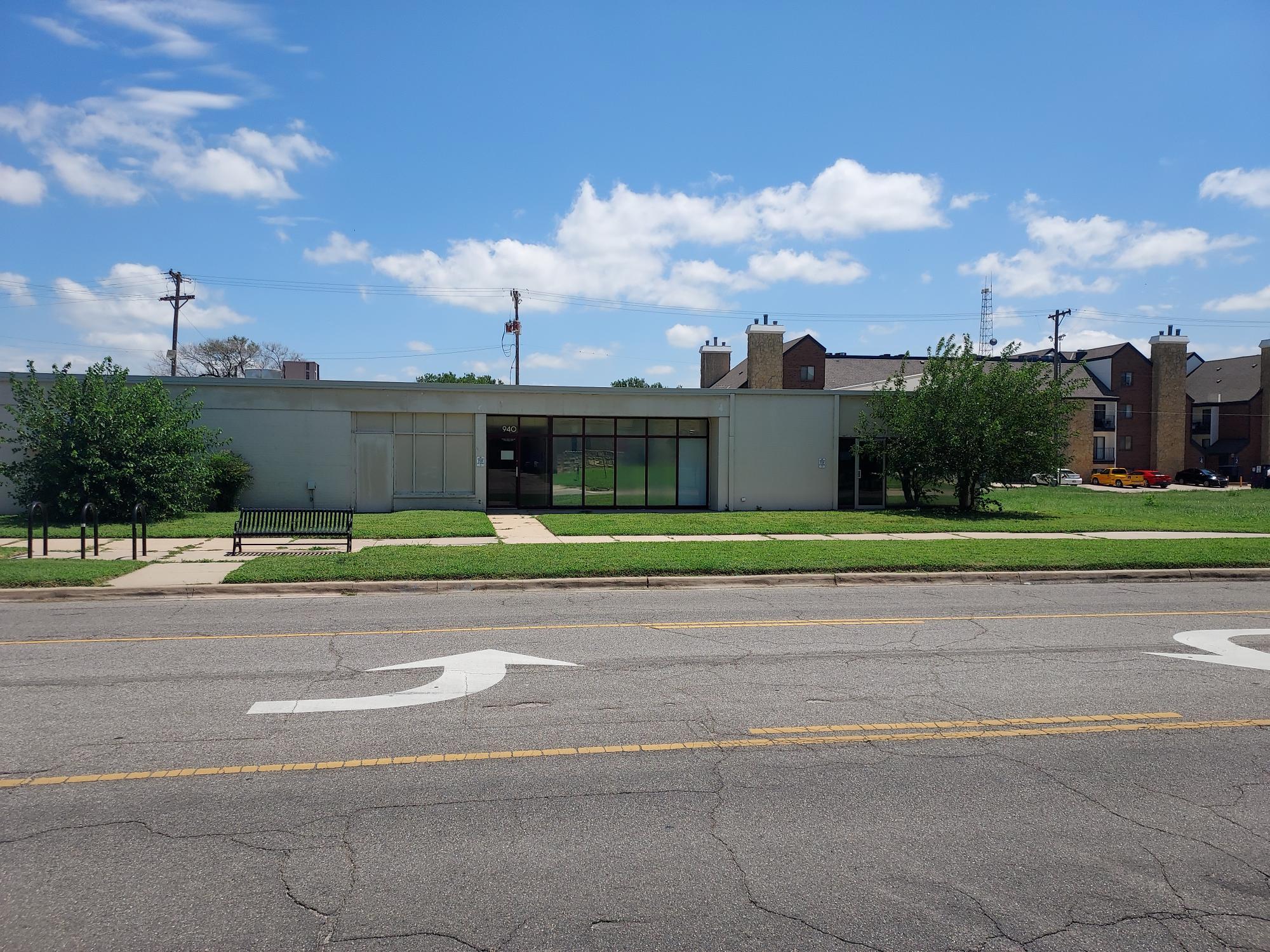 940 N Waco Ave, Wichita, KS for lease Building Photo- Image 1 of 5