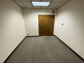 9933 Lawler Ave, Skokie, IL for lease Interior Photo- Image 1 of 6