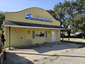 Wash N Dry Laundromat - Commercial Real Estate