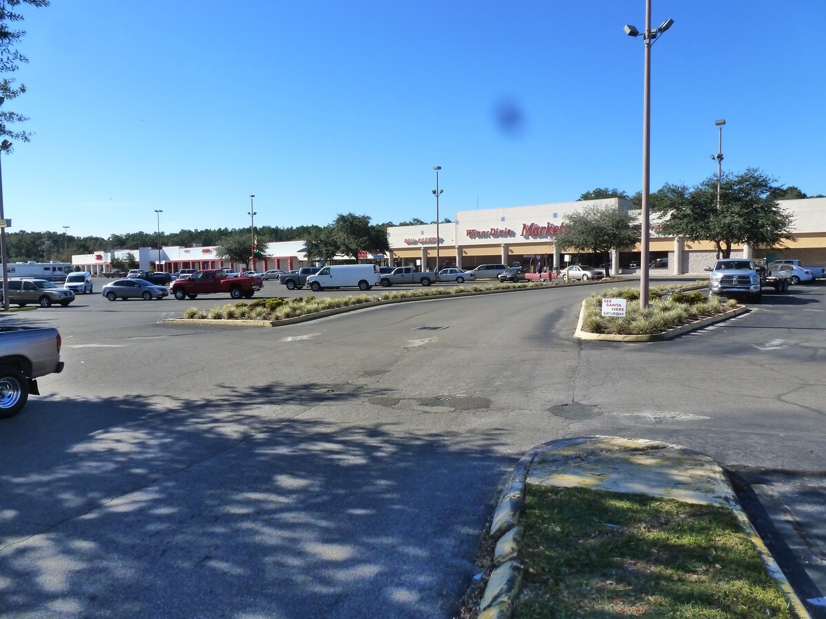 2202 N Young Blvd, Chiefland, FL 32626 Retail for Lease