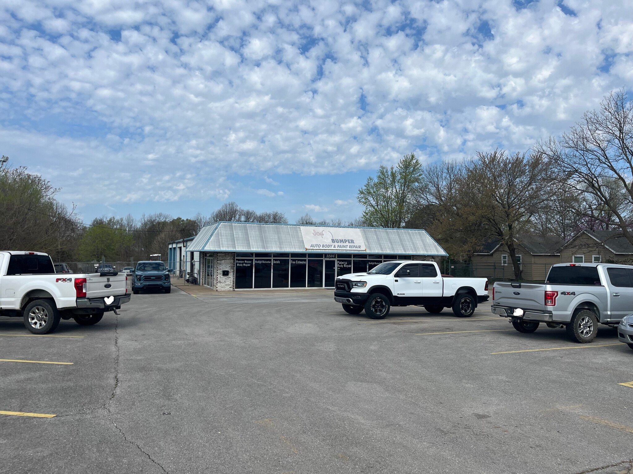 3504 S Thompson St, Springdale, AR for sale Building Photo- Image 1 of 1