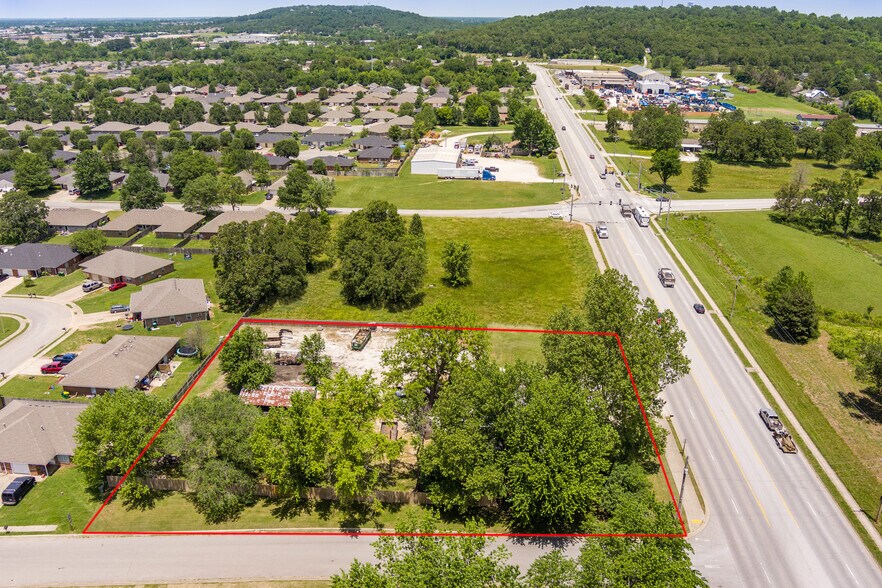 1380 Butterfield Coach Rd, Springdale, AR for sale - Aerial - Image 2 of 12