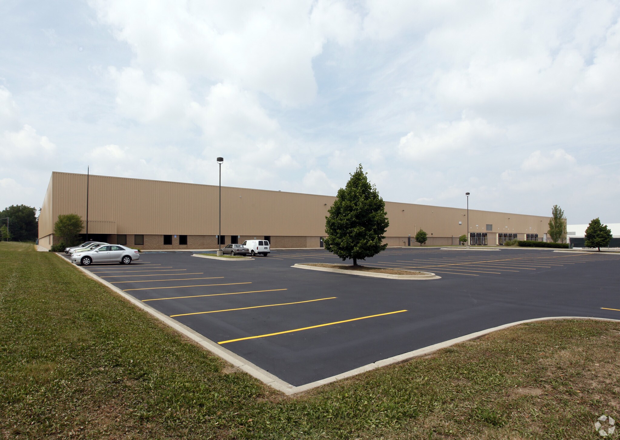 4500 Matthew Dr, Flint, MI for sale Building Photo- Image 1 of 1