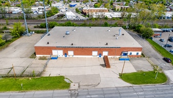 13500 Rotunda Dr, Dearborn MI - Warehouse