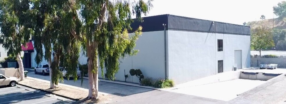 1275 E Highland Ave, San Bernardino, CA for sale - Building Photo - Image 3 of 5