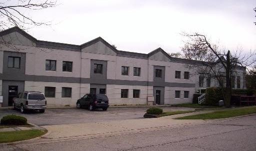 201 209 E Park St, Mundelein, IL for lease - Building Photo - Image 2 of 6