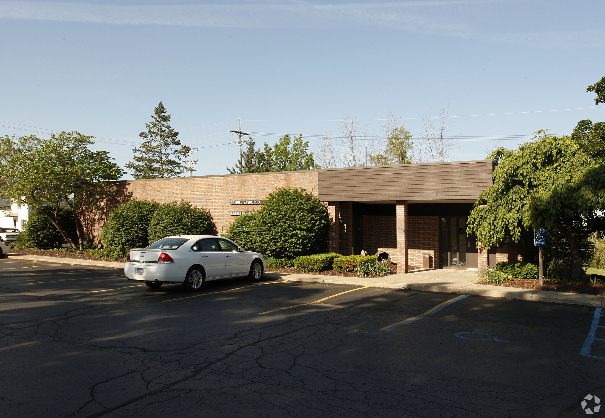 1320 Byron Rd, Howell, MI for sale Building Photo- Image 1 of 1