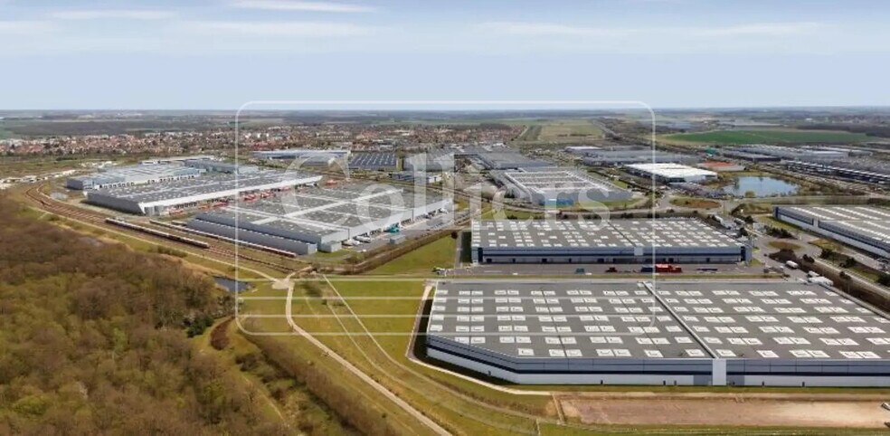 1 Rue De L'Espace Schengen, Lieusaint for lease - Aerial - Image 3 of 5