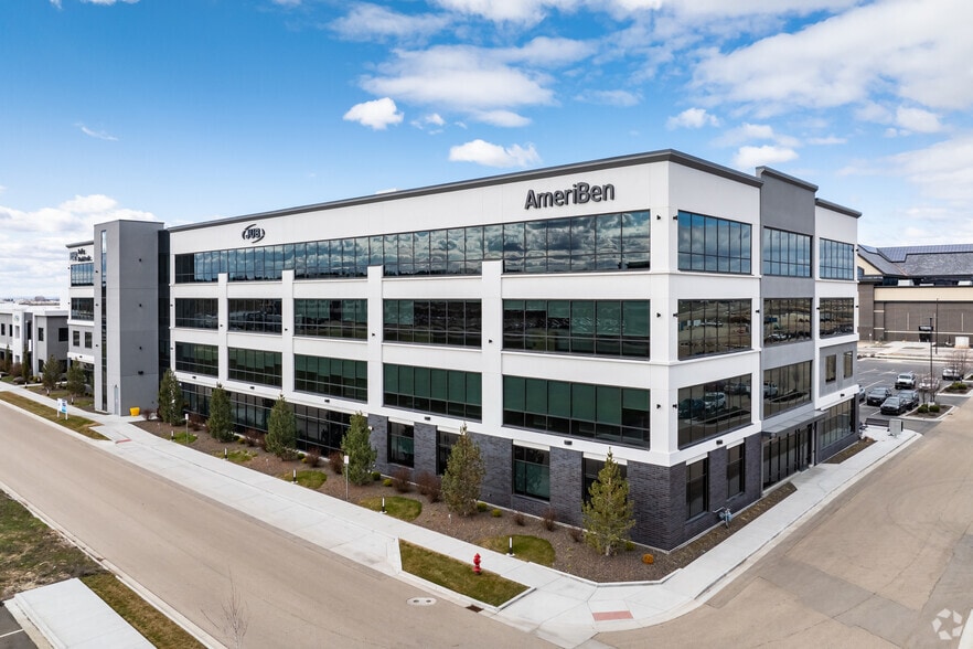 2760 W Excursion Dr, Meridian, ID for lease - Building Photo - Image 1 of 32