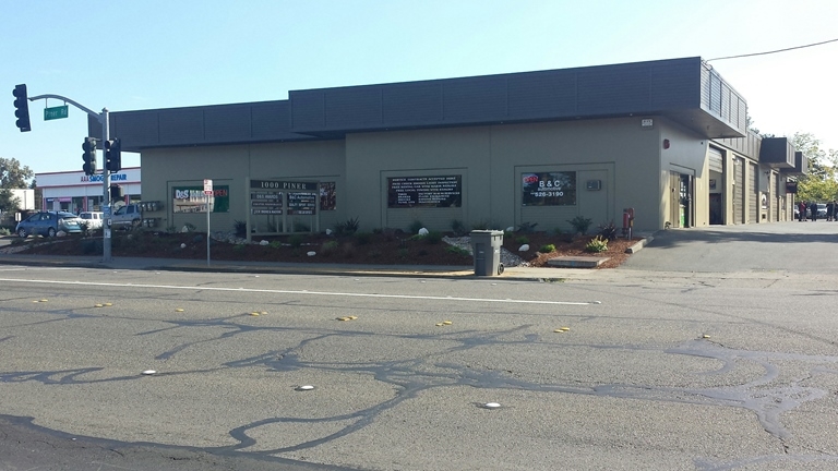 1000 Piner Rd, Santa Rosa, CA for lease - Building Photo - Image 2 of 8