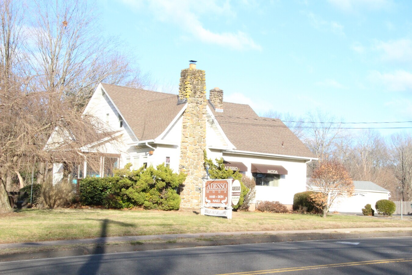 2524 Dixwell Ave, Hamden, CT 06514