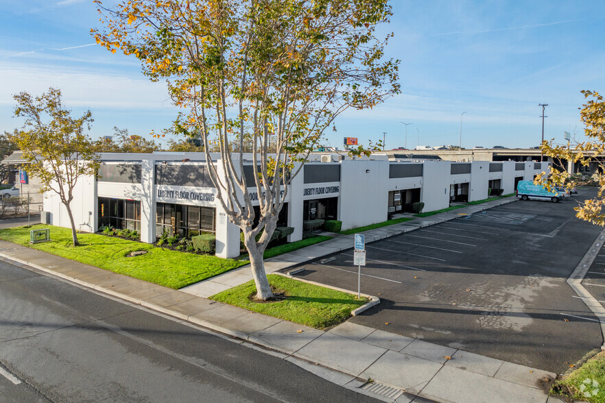 30139 Industrial Pky SW, Hayward, CA for lease - Building Photo - Image 1 of 9