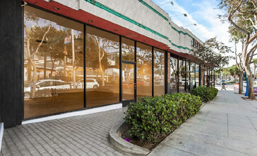 8424 Santa Monica Blvd, West Hollywood, CA for lease Building Photo- Image 2 of 5