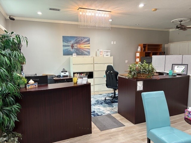 12828 Willow Centre Dr, Houston, TX for sale - Lobby - Image 2 of 4