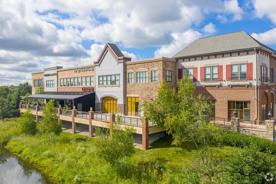 3011 Butterfield Rd, Oak Brook, IL for lease - Building Photo - Image 3 of 17