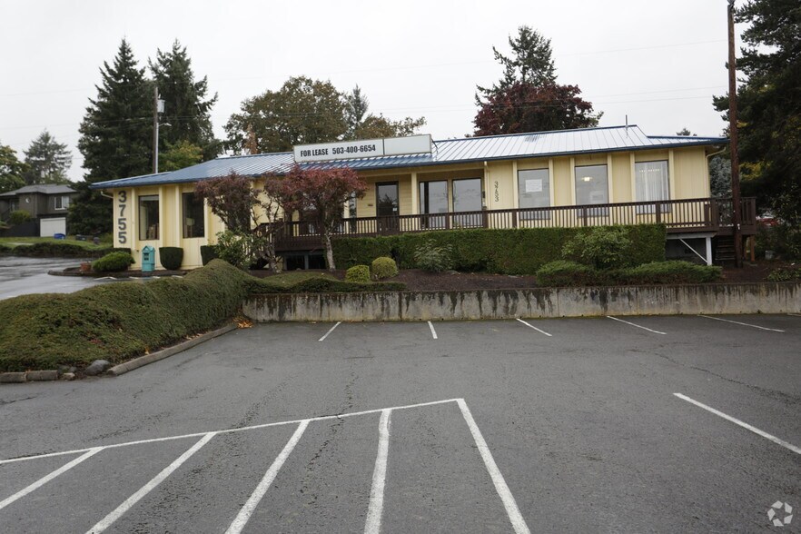 37533755 Commercial St SE, Salem, OR 97302