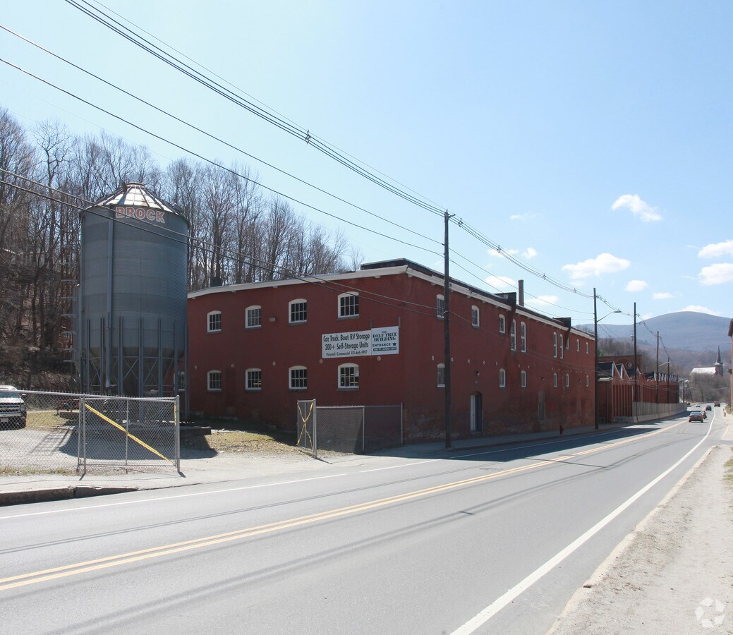 234 Union St, North Adams, MA 01247