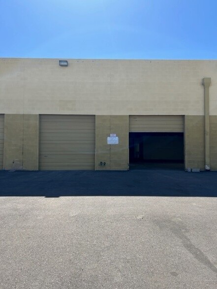 5511 N 51st Ave, Glendale, AZ for lease - Building Photo - Image 3 of 3