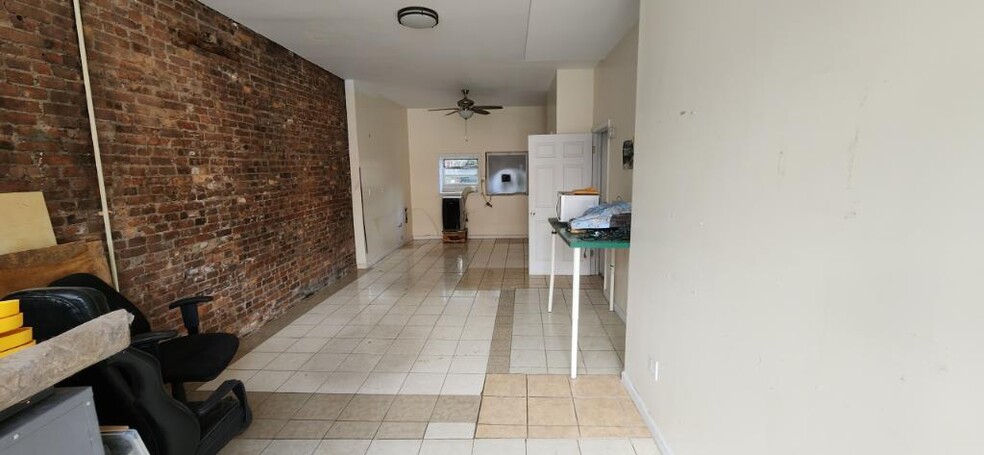 360 Columbia St, Brooklyn, NY for sale - Building Photo - Image 1 of 1